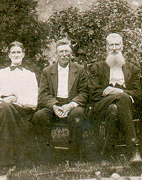 John Knappenberger Family, Armstrong County, Pennsylvania     Circa 1900